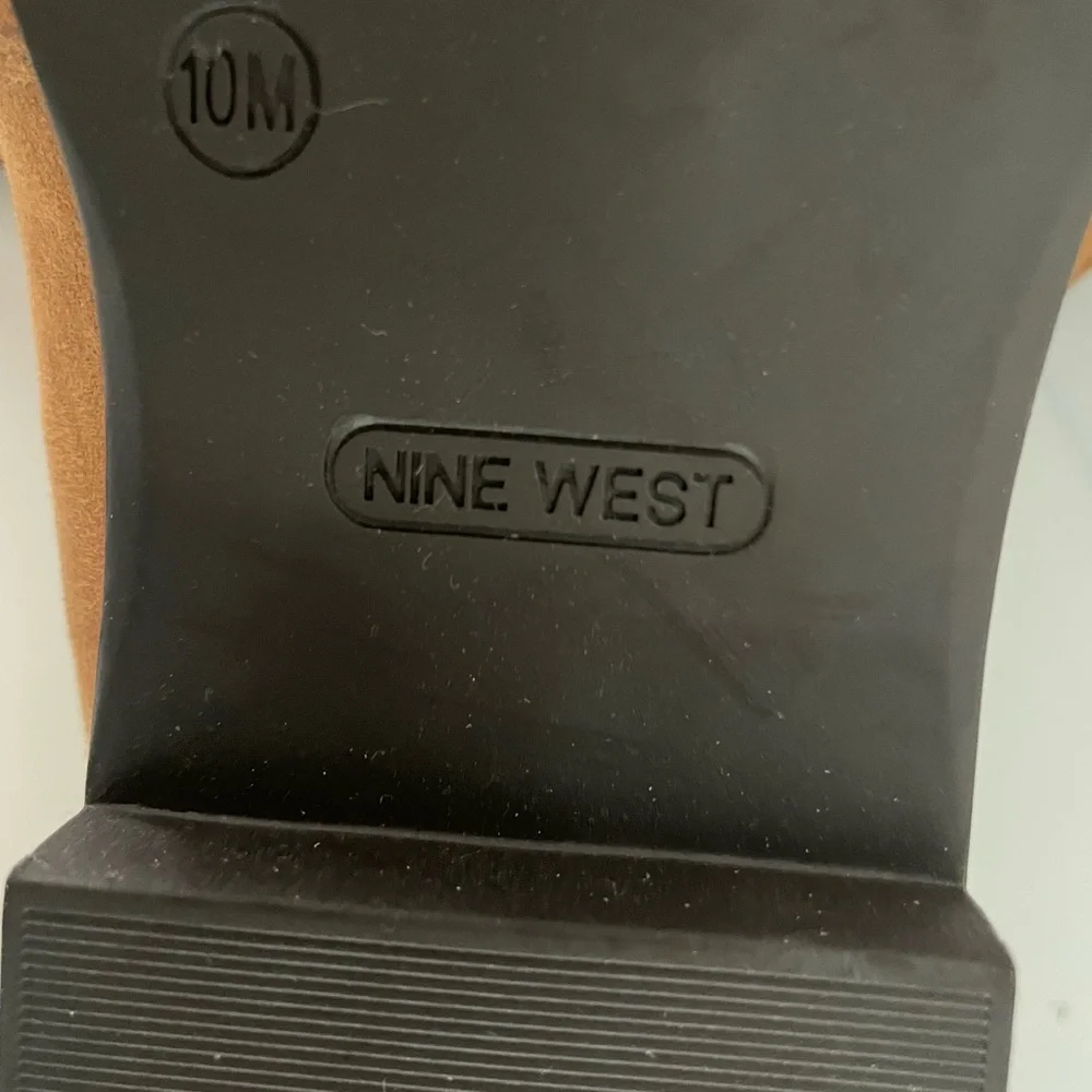 Woman’s Nine West loafers size 10M - Picture 6 of 6